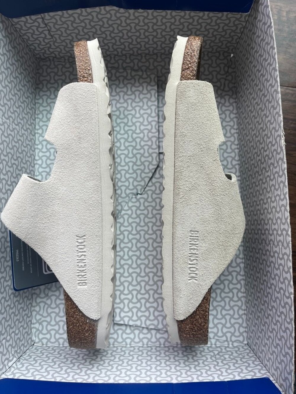 Arizona Birkenstock Sandals Antique White - Picture 3 of 7